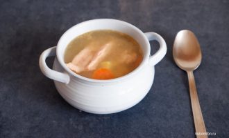 Суп со свиными ребрышками и картофелем