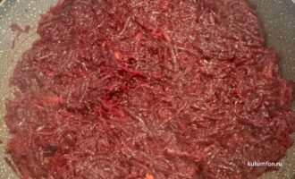 Зажарка из овощей на сковороде для борща