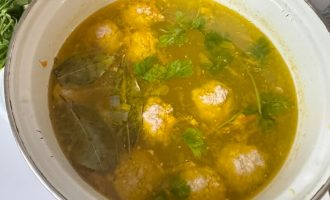 Кастрюля с супом