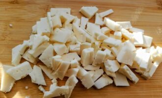 Кубики брынзы для болгарского омлета миш-маш
