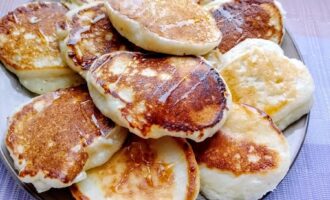 Оладьи с творогом и кокосовой стружкой