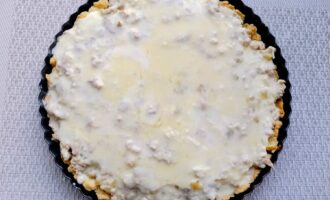 Начинка, залитая сливочно-сырнои смесью