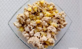 Готовая начинка из фарша и картофеля