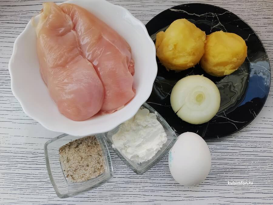 Ингредиенты для куриных биточков с картофелем
