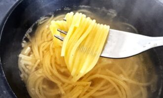 Спагетти варятся до состояния al dente