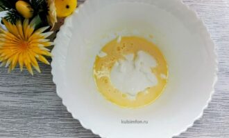 Желтки с греческим йогуртом